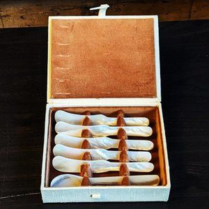 Vintage Handmade Mother of Pearl Caviar Knife & Spoon Set in Velvet-lined Case
